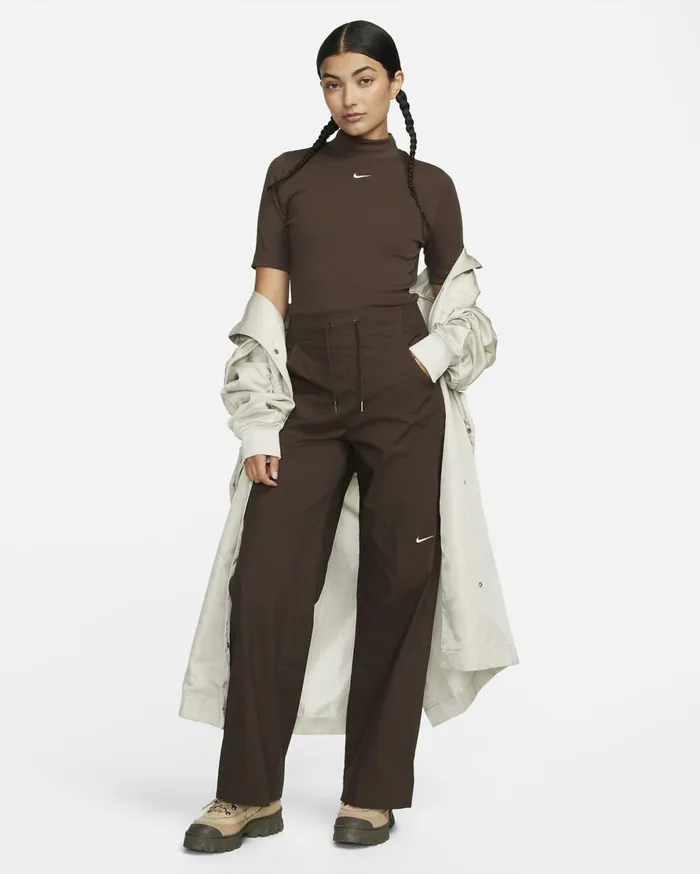 All Clothing Women Nike Sportswear Essentials Baroque Brownsail
