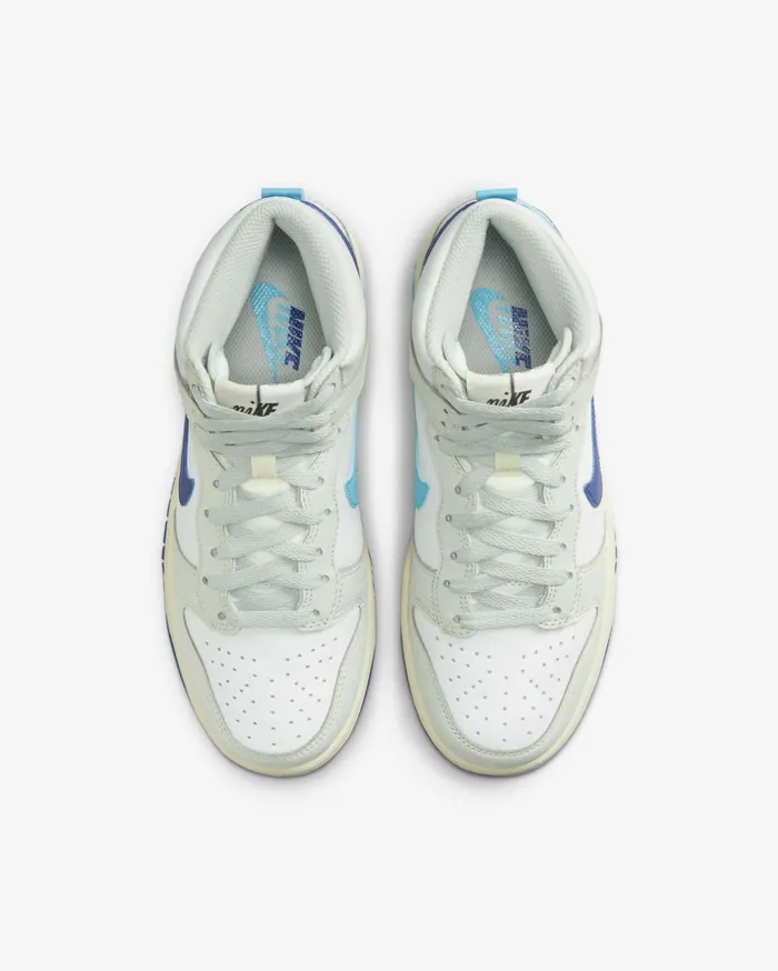 All Shoes Kids Nike Dunk High SE Summit Whitedeep Royal Bluelight Silverbaltic Blue