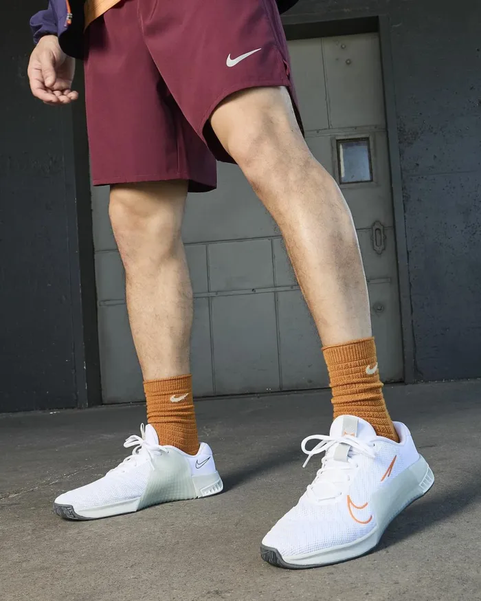 All Shoes Men Nike Metcon 9 Whitelight Silverbright Mandarinwhite