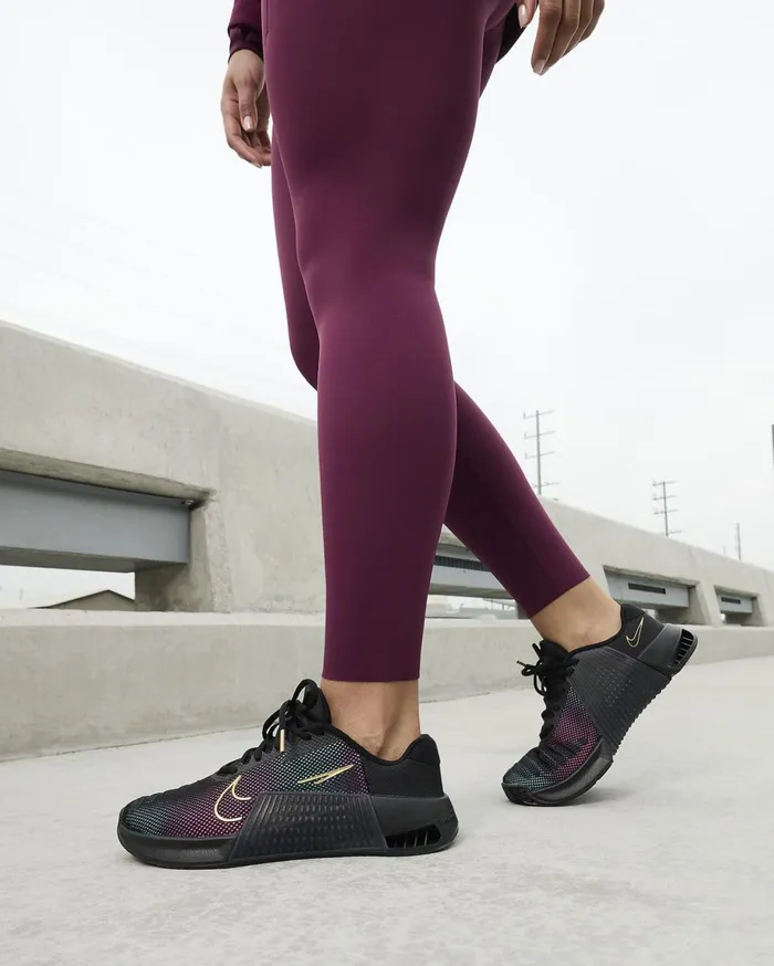 All Shoes Women Nike Metcon 9 PRM Blackfireberrymetallic Gold