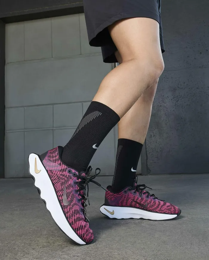 All Shoes Women Nike Motiva Blackmetallic Goldwhitefireberry