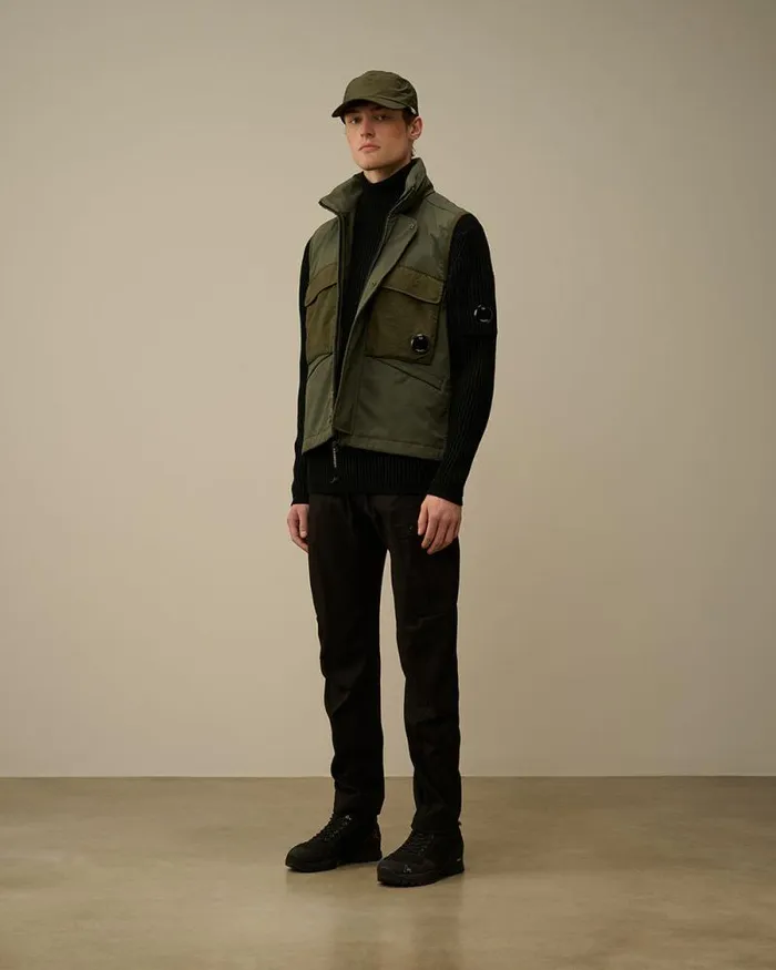 CP Company Jacket and Coats GD Shell Mixed Lens Vest Grape Leaf Green 8211 Man
