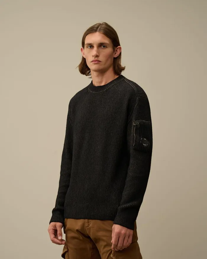 CP Company Jumpers Fleece Knit Crewneck Vanis Knit Walnut Beige 8211 Man