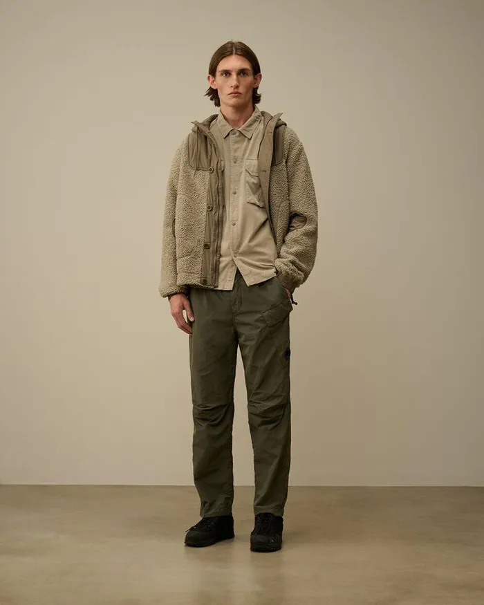 CP Company Trousers Flatt Nylon Regular Cargo Pants Grape Leaf Green 8211 Man