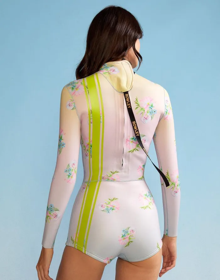 Cynthia Rowley Ombre Floral Wetsuit Women Surf and Swim Cynthia Rowley Ombre Floral Wetsuit Women Surf and Swim
