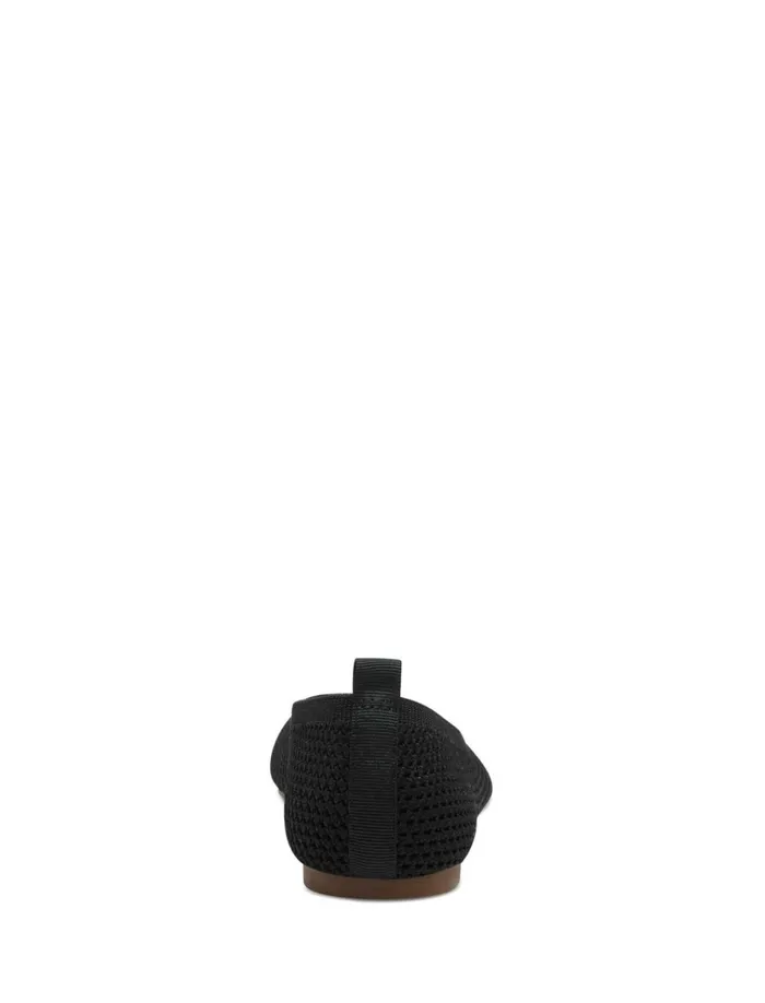 Daneric Flat Black Women Lucky Brand Shoes