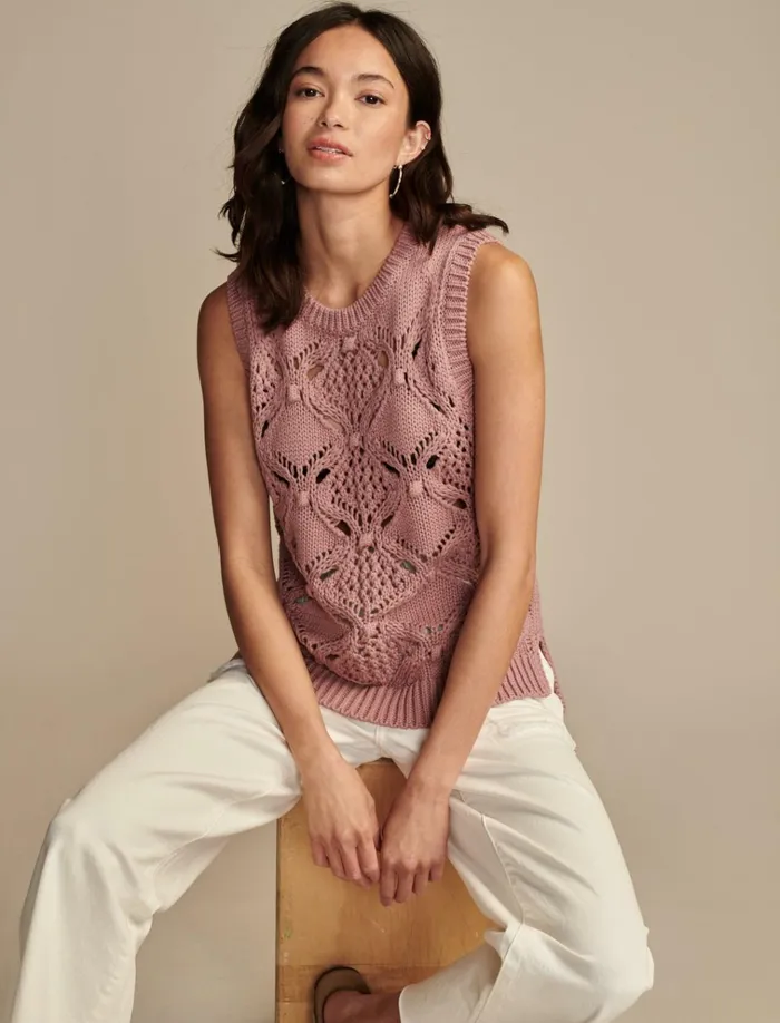 Diamond Crochet Sweater Vest Nostalgia Rose Women Lucky Brand Sweaters and Sweatshirts
