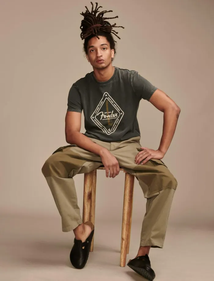 Fender Diamond Jet Black Men Lucky Brand Graphic Tees