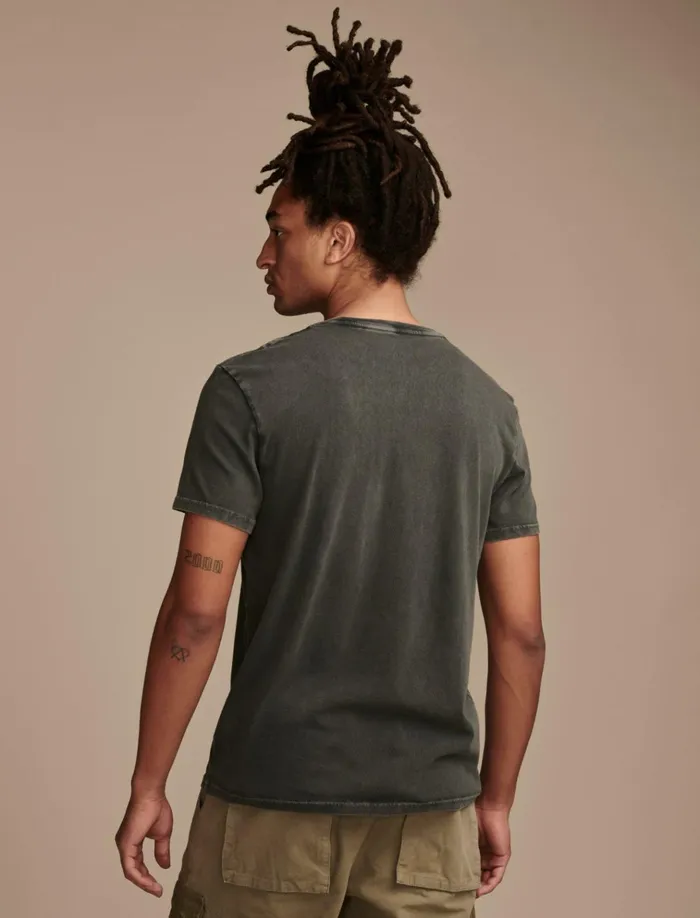Fender Diamond Jet Black Men Lucky Brand Graphic Tees