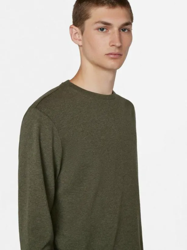 Frame Duo Fold Long Sleeve Crew In Heather Olive Green Heather Olive Green Men Tees Frame Duo Fold Long Sleeve Crew In Heather Olive Green Heather Olive Green Men Tees