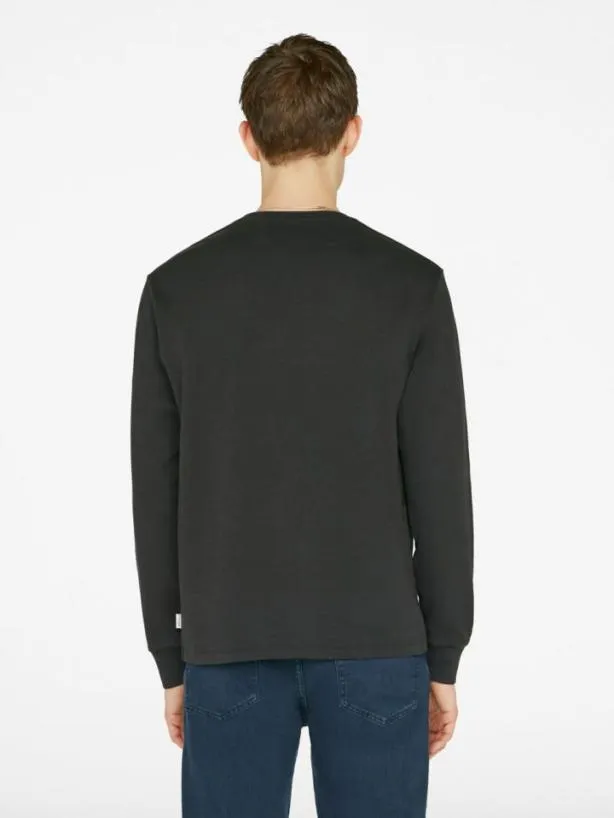 Frame Duo Fold Long Sleeve Crew In Noir Noir Men Tees Frame Duo Fold Long Sleeve Crew In Noir Noir Men Tees