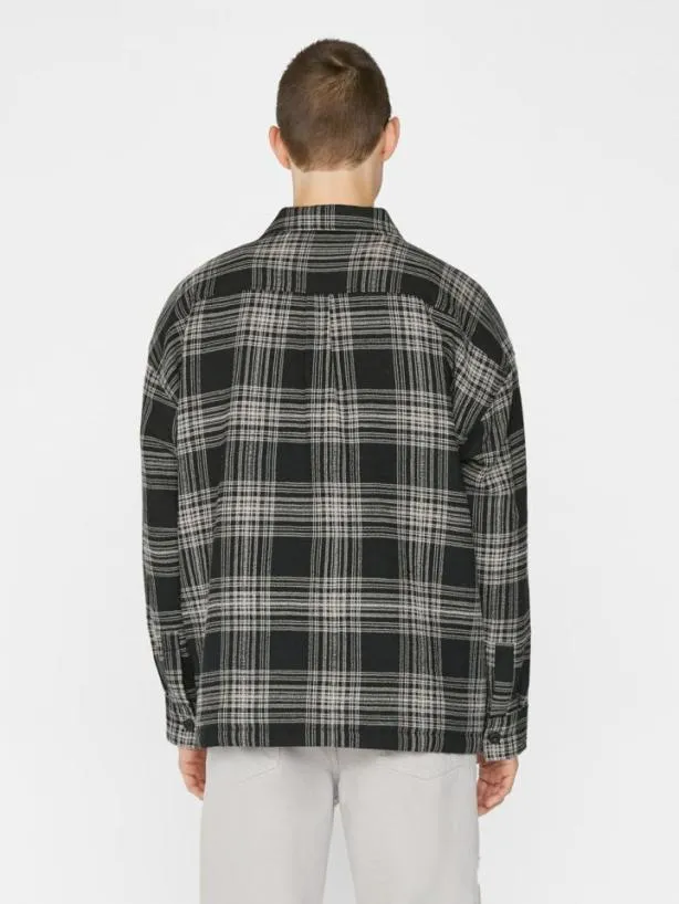 Frame Padded Checked Flannel Overshirt In Noir Noir Men Shirts Frame Padded Checked Flannel Overshirt In Noir Noir Men Shirts