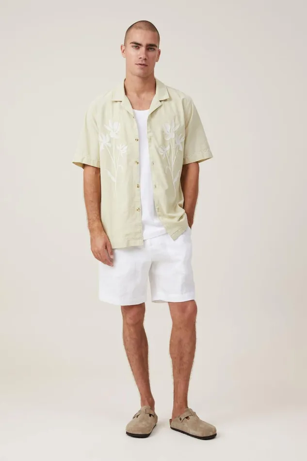 Men Shirts and Polos Cotton On Cabana Short Sleeve Shirt Faded Lime Bouquet Men Shirts and Polos Cotton On Cabana Short Sleeve Shirt Faded Lime Bouquet