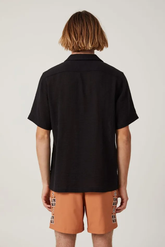 Men Shirts and Polos Cotton On Palma Short Sleeve Shirt Washed Black Men Shirts and Polos Cotton On Palma Short Sleeve Shirt Washed Black