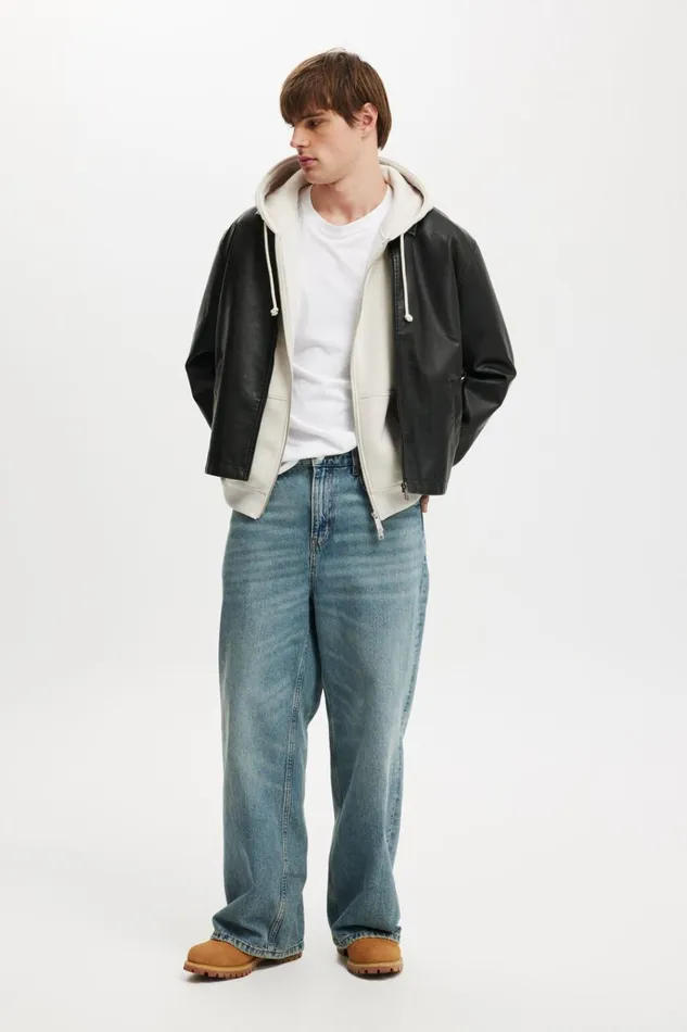 Men Sweats and Hoodies Cotton On Box Fit Zip Up Hoodie Bone Two Way Zip Men Sweats and Hoodies Cotton On Box Fit Zip Up Hoodie Bone Two Way Zip