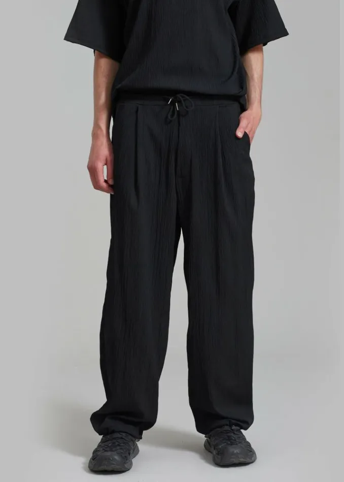 Men The Frankie Shop Eliott Crinkle Pants 8211 Black Black