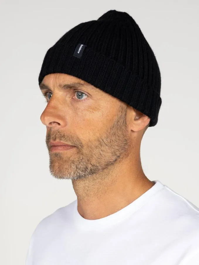 MenWomen Fisherman Beanie Black Finisterre Hats and Gloves