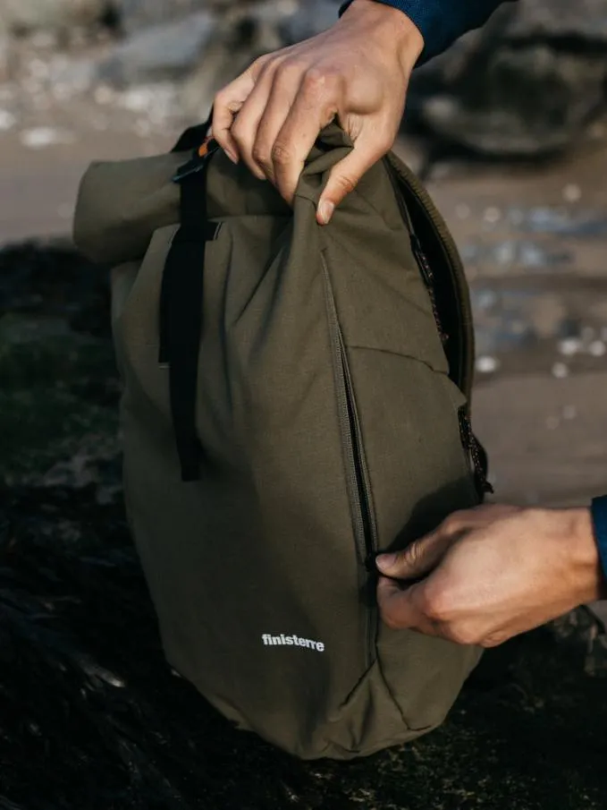 MenWomen Nautilus 23L Backpack Dark Olive Finisterre Bags