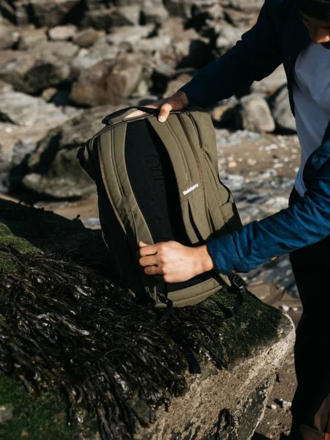 MenWomen Nautilus 23L Backpack Dark Olive Finisterre Bags