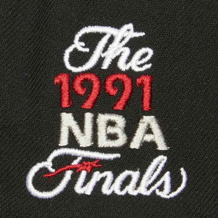 Mitchell and Ness Champions Era Snapback HWC Chicago Bulls Men Hats and Headwear