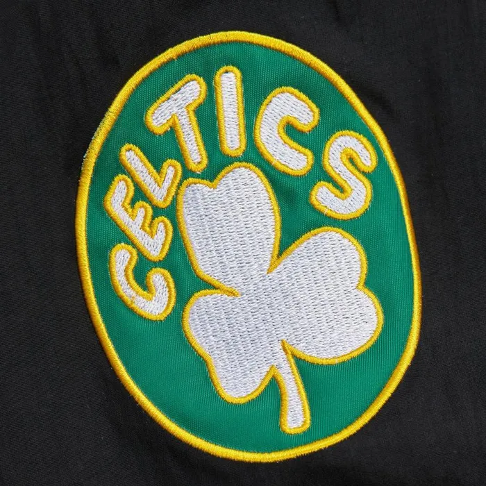 Mitchell and Ness Classic Nylon Pullover Vintage Logo Boston Celtics Men Jackets and Outerwear