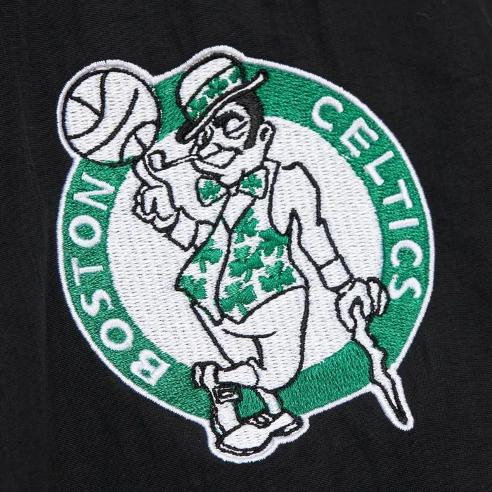 Mitchell and Ness Classic Nylon Pullover Vintage Logo Boston Celtics Men Jackets and Outerwear