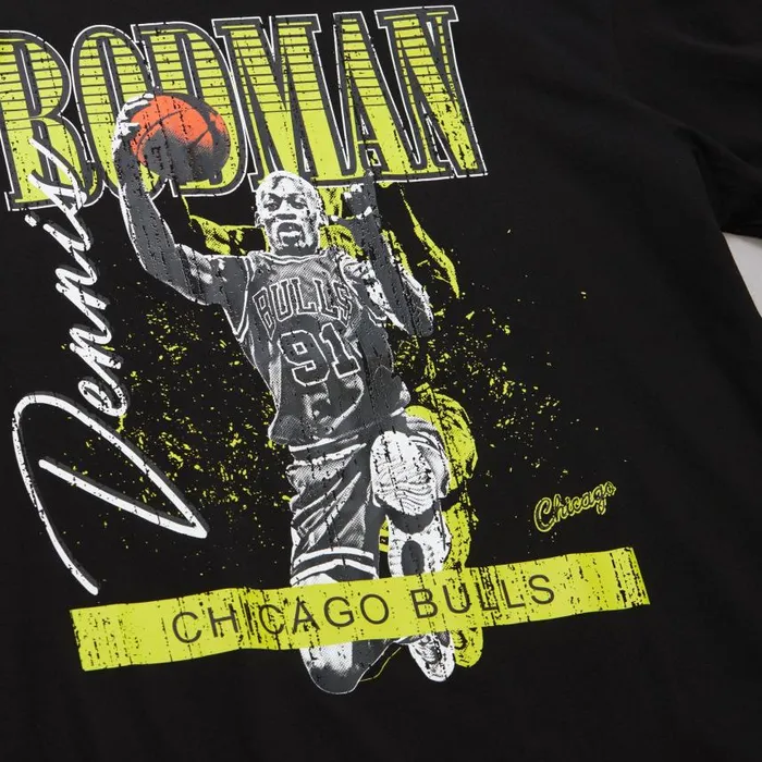 Mitchell and Ness HW Neon Pop Player SS Tee Vintage Logo Chicago Bulls Dennis Rodman Men TShirts and Tops