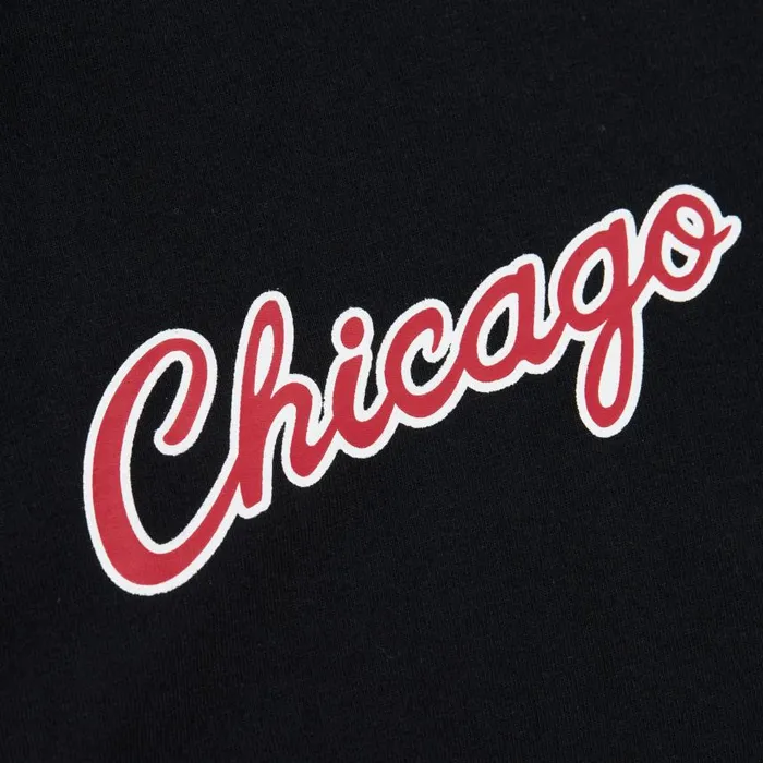Mitchell and Ness MandN Hometown SS Tee Vintage Logo Chicago Bulls Men TShirts and Tops Mitchell and Ness MandN Hometown SS Tee Vintage Logo Chicago Bulls Men TShirts and Tops