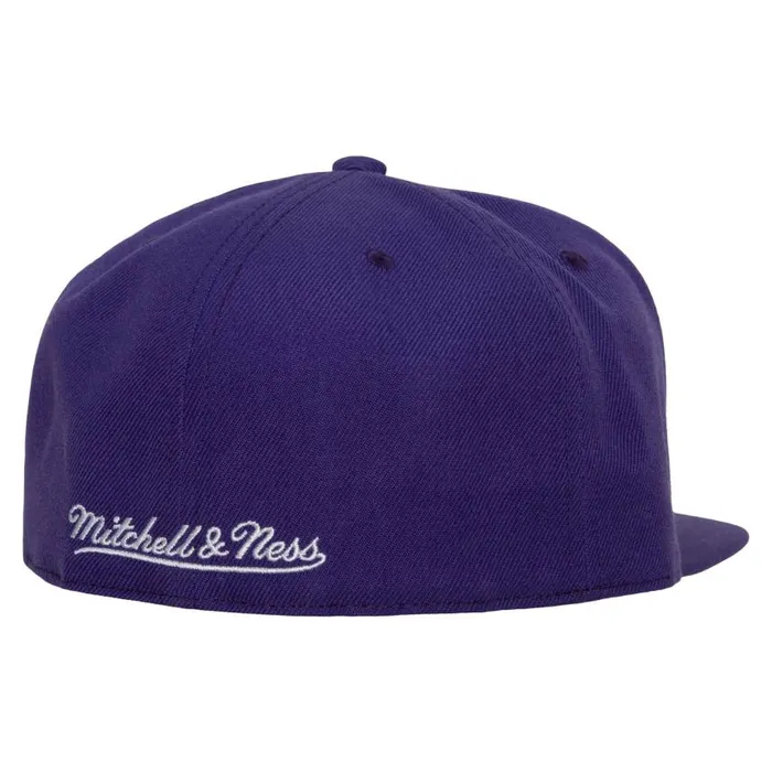 Mitchell and Ness Team Ground 20 Fitted HWC Toronto Raptors Men Hats and Headwear Mitchell and Ness Team Ground 20 Fitted HWC Toronto Raptors Men Hats and Headwear