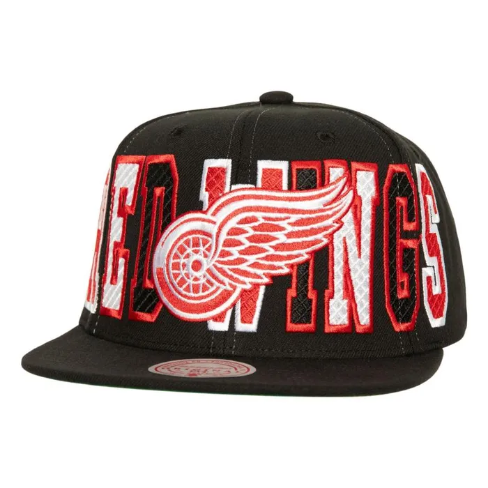 Mitchell and Ness Varsity Bust Snapback Vntg Detroit Red Wings Men Hats and Headwear Mitchell and Ness Varsity Bust Snapback Vntg Detroit Red Wings Men Hats and Headwear