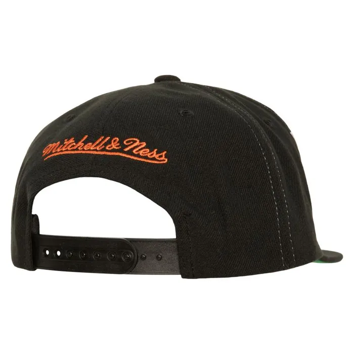 Mitchell and Ness Varsity Bust Snapback Vntg Philadelphia Flyers Men Hats and Headwear Mitchell and Ness Varsity Bust Snapback Vntg Philadelphia Flyers Men Hats and Headwear