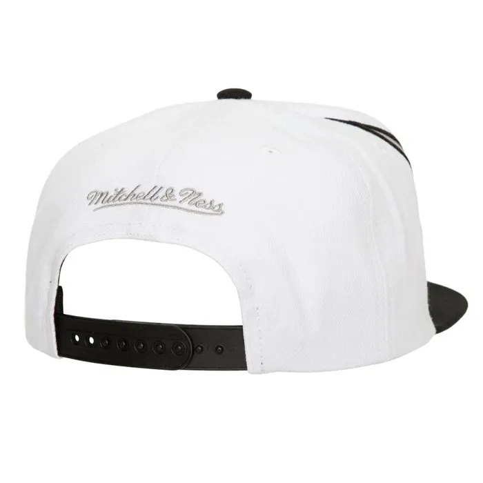 Mitchell and Ness Waverunner Snapback Chicago White Sox Men Hats and Headwear Mitchell and Ness Waverunner Snapback Chicago White Sox Men Hats and Headwear