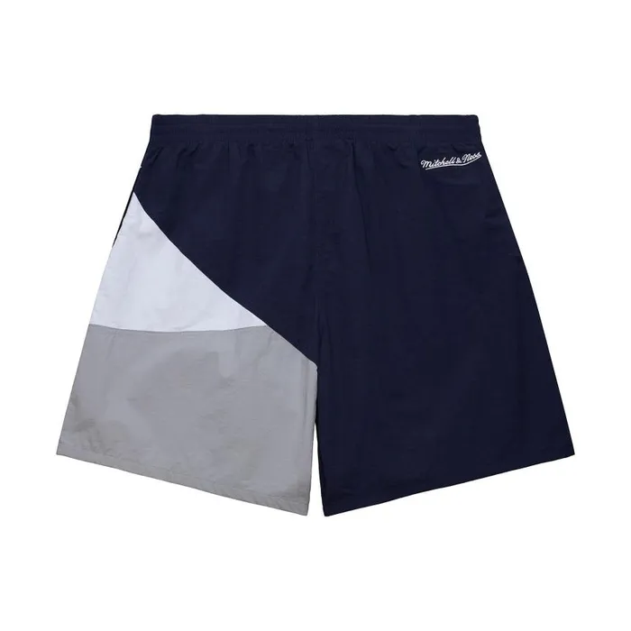 Mitchell and Ness Woven Shorts Vintage Logo New York Yankees Men Shorts