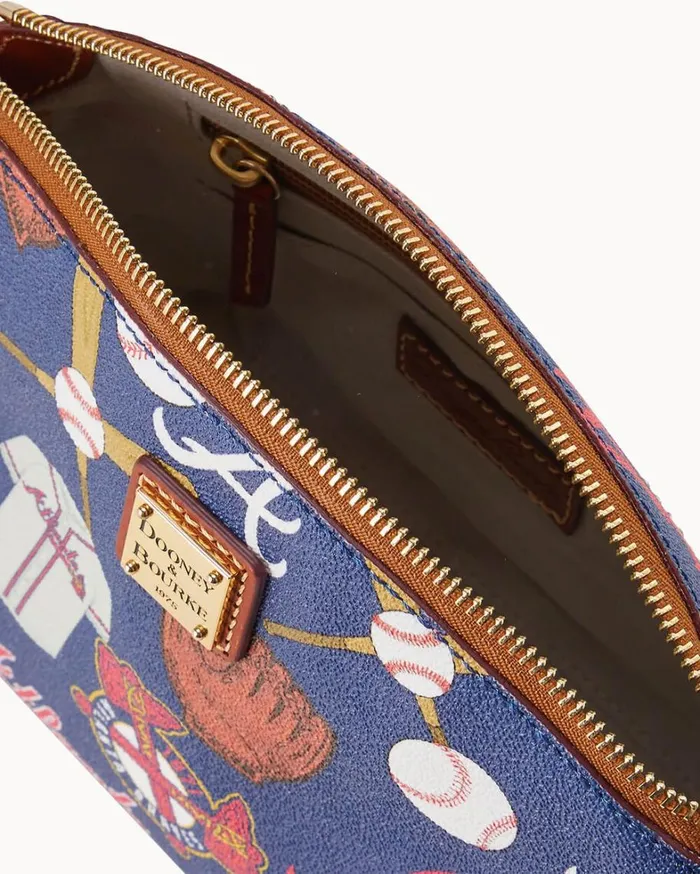 MLB Braves Suki Crossbody Braves Women Dooney and Bourke Crossbodies MLB Braves Suki Crossbody Braves Women Dooney and Bourke Crossbodies