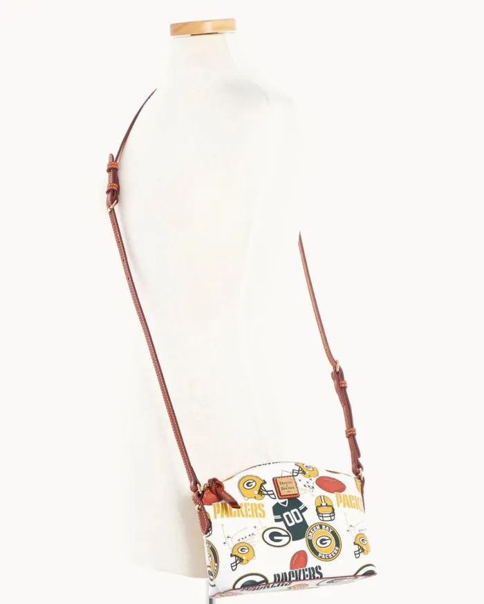 NFL Packers Suki Crossbody Packers Women Dooney and Bourke Crossbodies NFL Packers Suki Crossbody Packers Women Dooney and Bourke Crossbodies