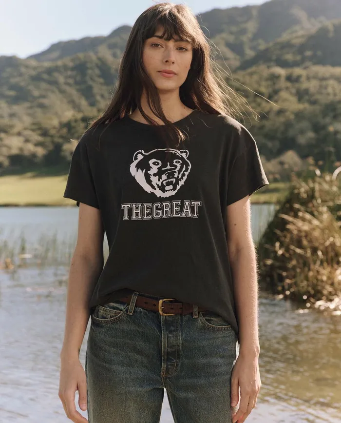 Novelty Tees and Sweats Women The Great The Boxy Crew Graphic Washed Black With Bear Graphic