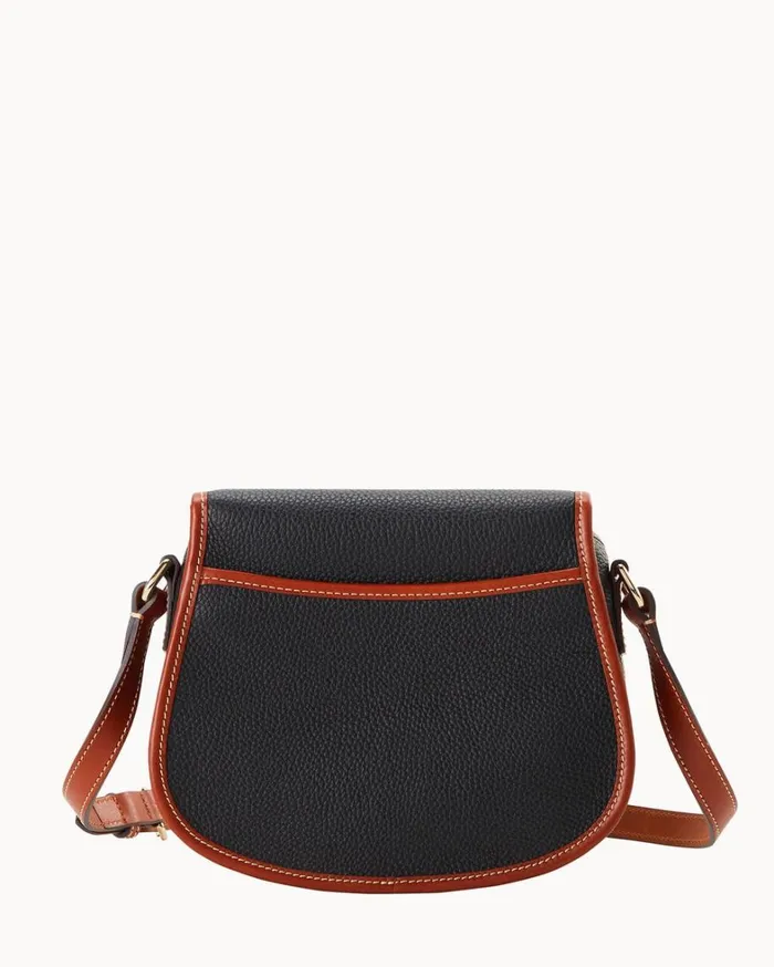 Pebble Grain Saddle Bag Black Women Dooney and Bourke Crossbodies Pebble Grain Saddle Bag Black Women Dooney and Bourke Crossbodies