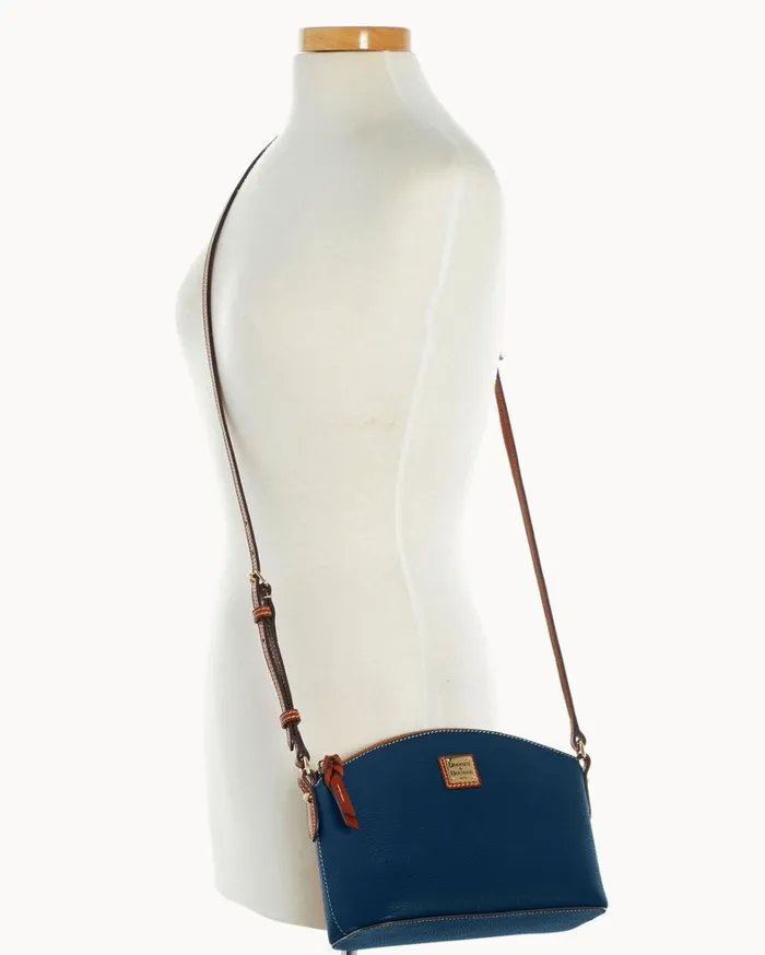 Pebble Grain Suki Crossbody Midnight Blue Women Dooney and Bourke Crossbodies Pebble Grain Suki Crossbody Midnight Blue Women Dooney and Bourke Crossbodies