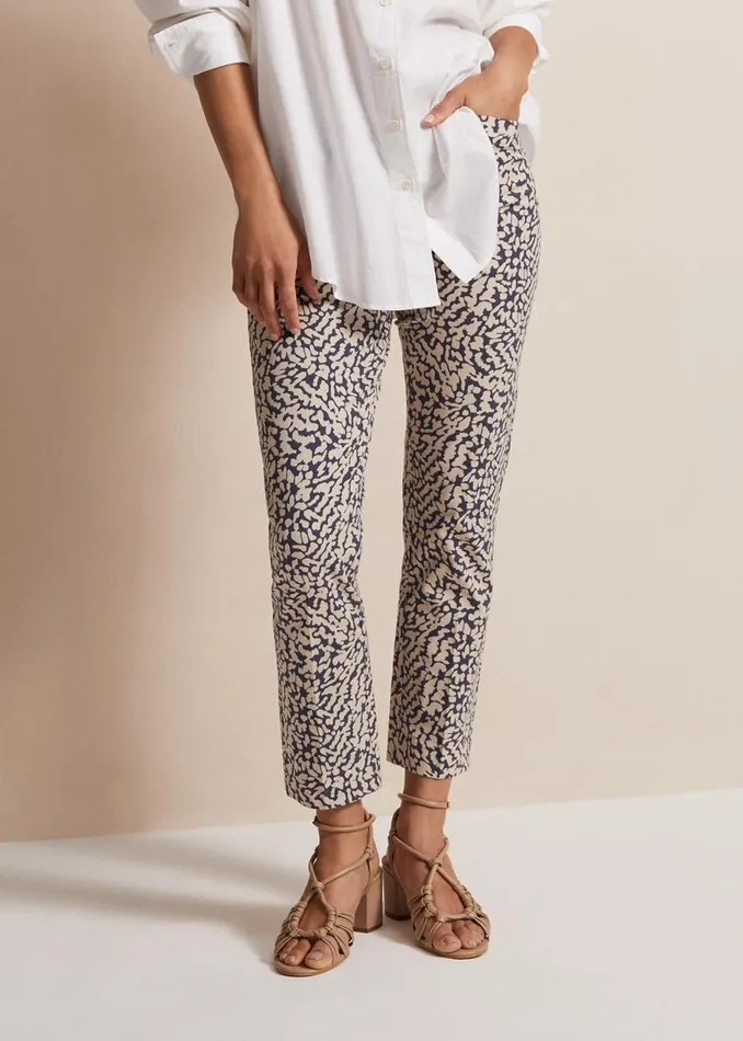 Phase Eight Trousers Carmella Printed Straight Leg Trousers Carbonwhite 8211 Women Phase Eight Trousers Carmella Printed Straight Leg Trousers Carbonwhite 8211 Women
