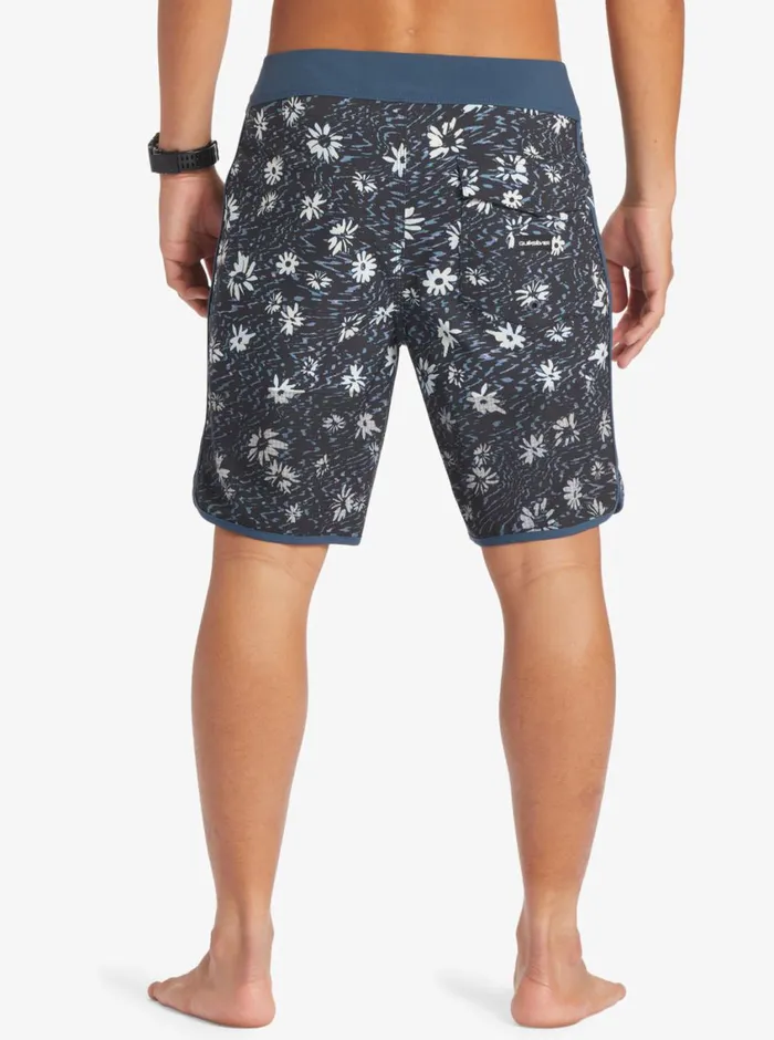 Quiksilver Highline Scallop 19034 Boardshorts Midnight Navy Mens Shorts and Amphibians