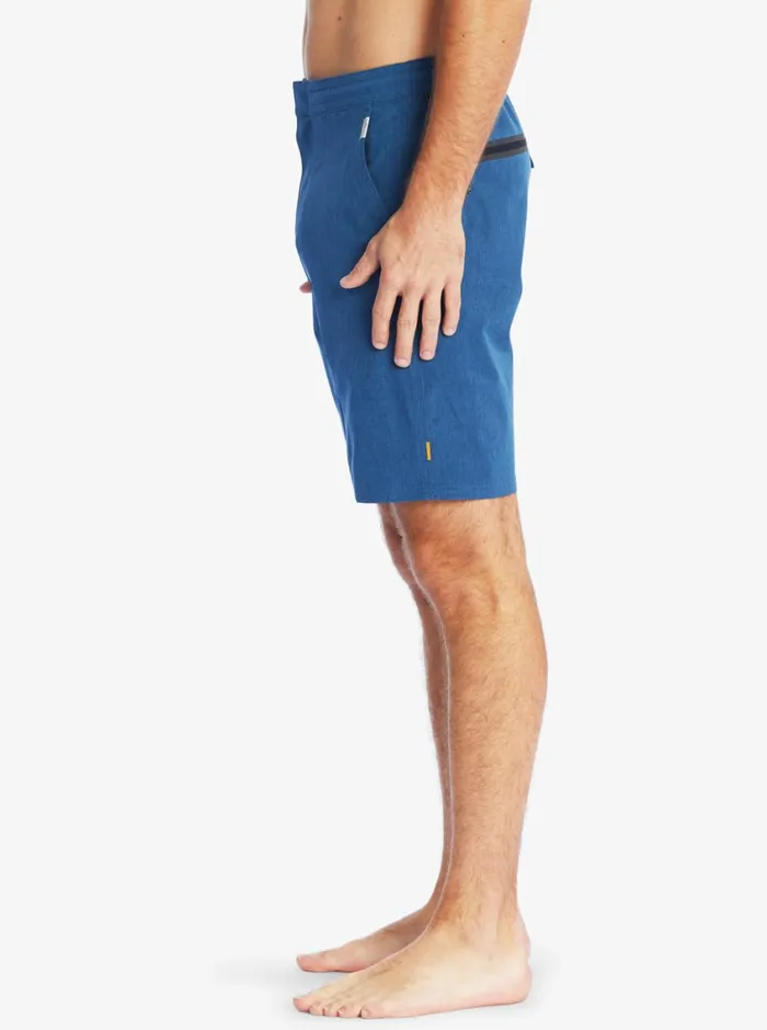 Quiksilver Suva 20034 Amphibian Boardshorts Ensign Blue MensWaterman Amphibians Quiksilver Suva 20034 Amphibian Boardshorts Ensign Blue MensWaterman Amphibians