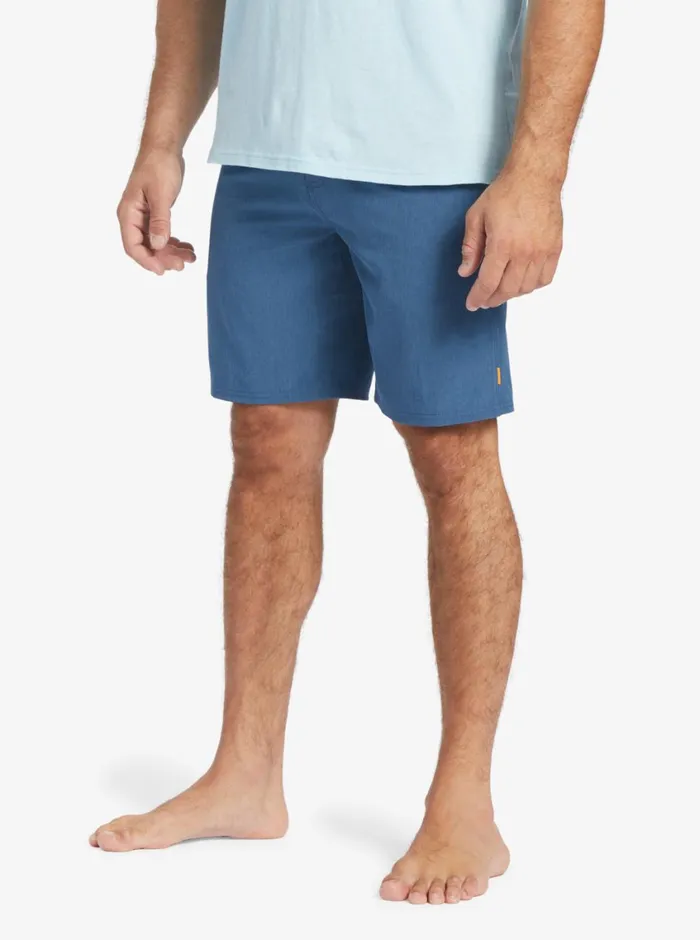 Quiksilver Suva 20034 Amphibian Boardshorts Ensign Blue MensWaterman Amphibians Quiksilver Suva 20034 Amphibian Boardshorts Ensign Blue MensWaterman Amphibians