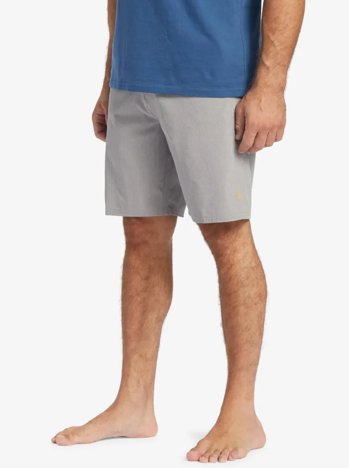 Quiksilver Suva 20034 Amphibian Boardshorts Sharkskin MensWaterman Amphibians Quiksilver Suva 20034 Amphibian Boardshorts Sharkskin MensWaterman Amphibians