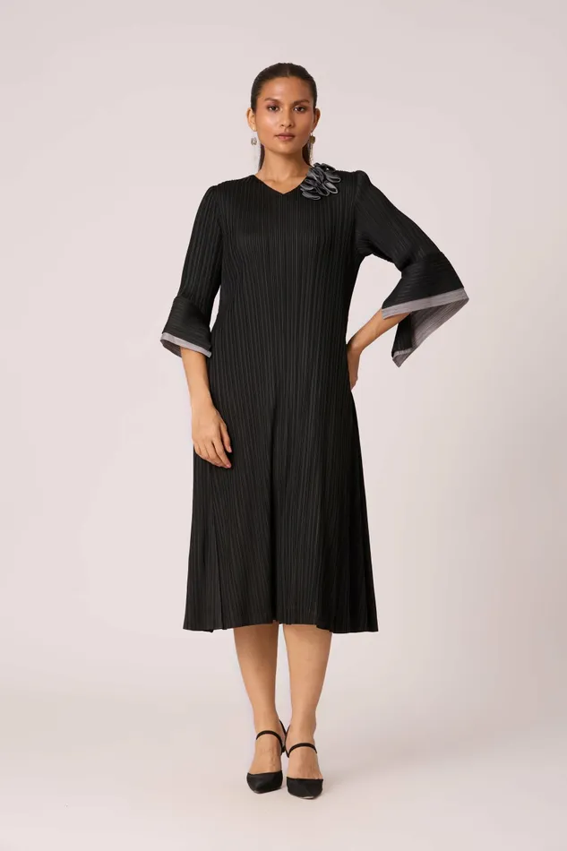Scarlet Sage Dresses Helen Dress 8211 Black 8211 Women