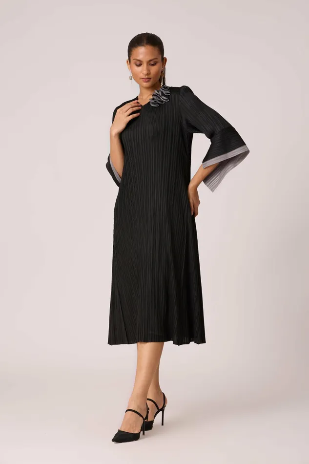 Scarlet Sage Dresses Helen Dress 8211 Black 8211 Women