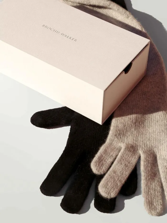 Shop Brochu Walker Scarves and Gloves The Cashmere Gloves Black Onyx