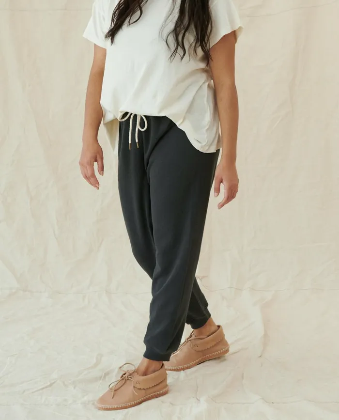 Sweatpants Women The Great The Cropped Sweatpant Washed Black Sweatpants Women The Great The Cropped Sweatpant Washed Black