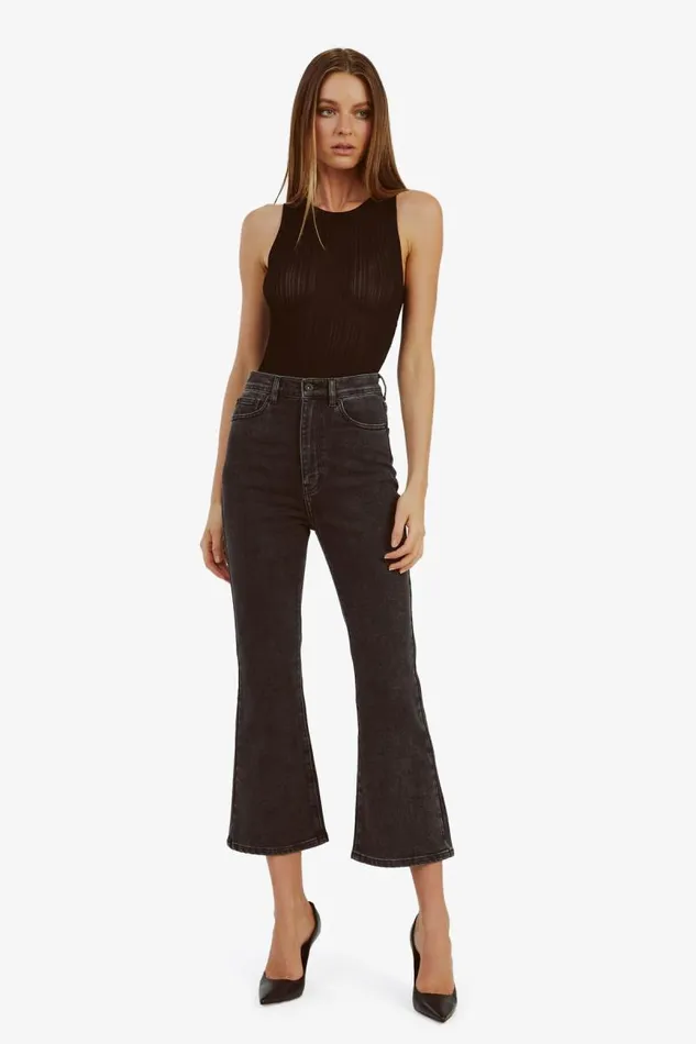 Women Bardot Flare Jean Heidi Flared Cropped Leg In Washed Black Women Bardot Flare Jean Heidi Flared Cropped Leg In Washed Black