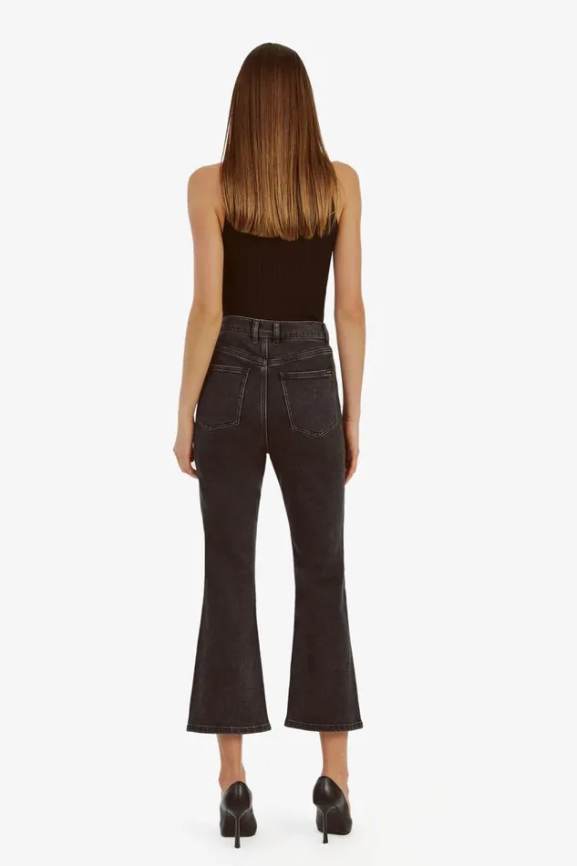 Women Bardot Flare Jean Heidi Flared Cropped Leg In Washed Black Women Bardot Flare Jean Heidi Flared Cropped Leg In Washed Black