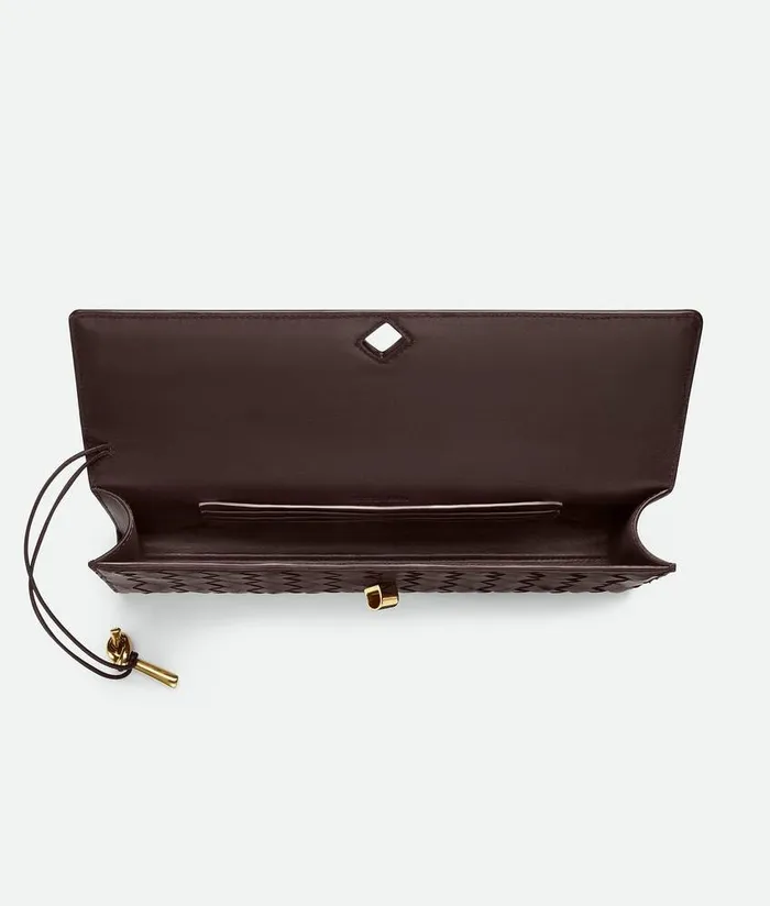 Women Bottega Veneta Handle Andiamo Clutch Fondant